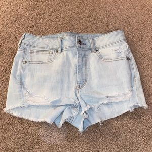 Light wash jean shorts